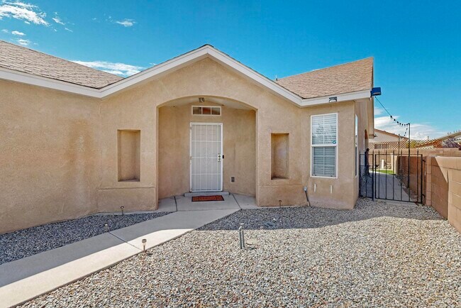 Building Photo - 10743 Antler Tool Rd SW