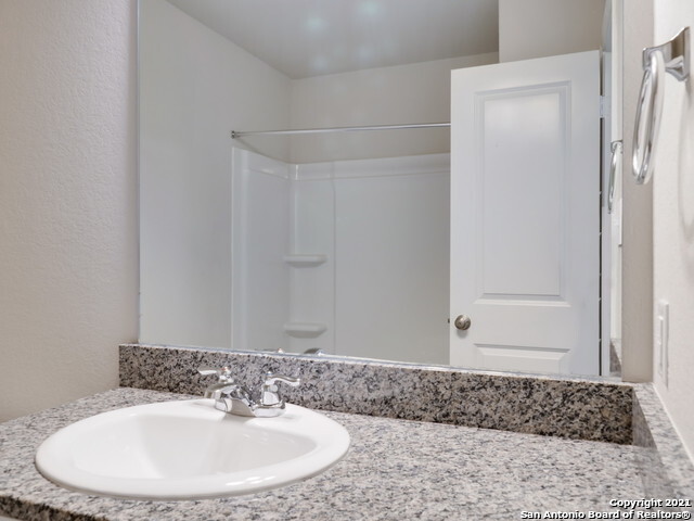 Building Photo - 2852 Rosefinch-