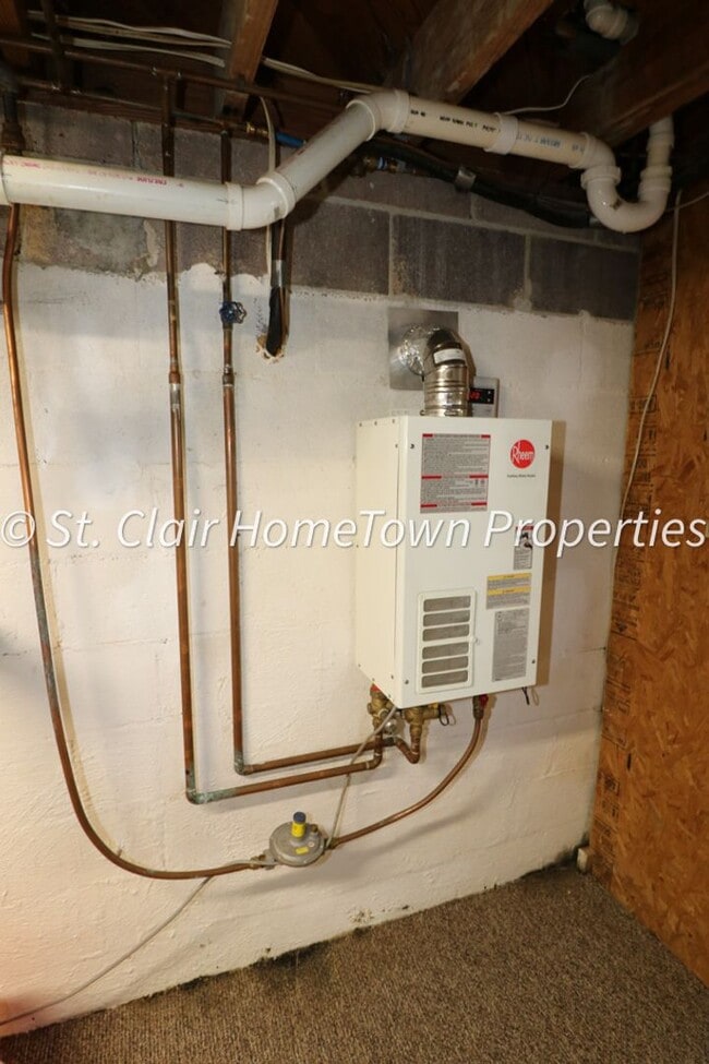 Building Photo - Cozy Home in Odenville