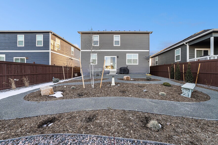 Building Photo - 439 Bluebird Rd