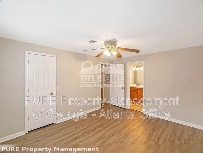 Building Photo - 2394 Leeward Ct