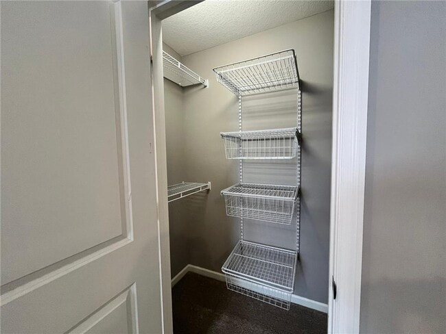 Building Photo - 6876 Crosby Ct