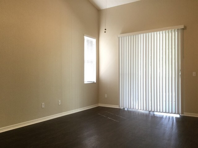 Building Photo - 14988 Faversham Cir