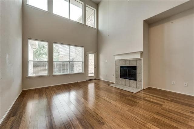 Building Photo - 11282 Beeville Dr