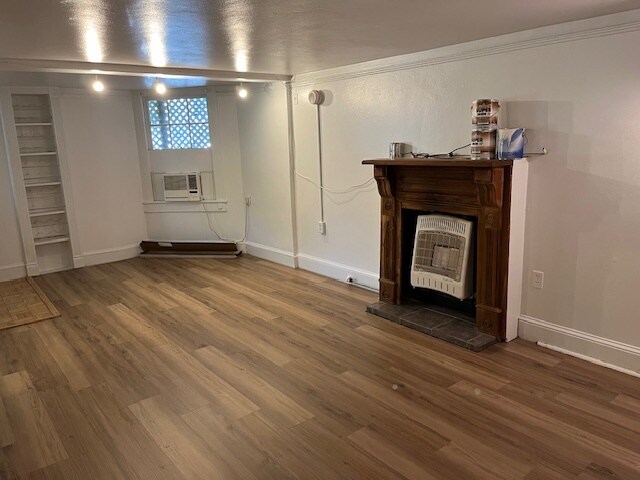 Living room - 809 Burdette St