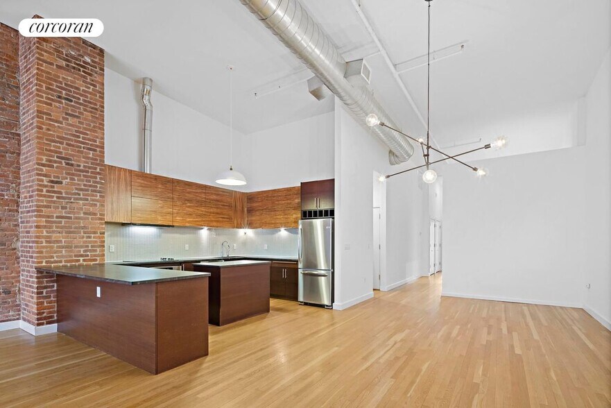 Building Photo - 78 Franklin St