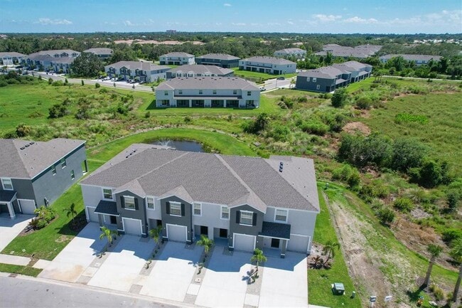 Building Photo - 8525 Milestone Dr