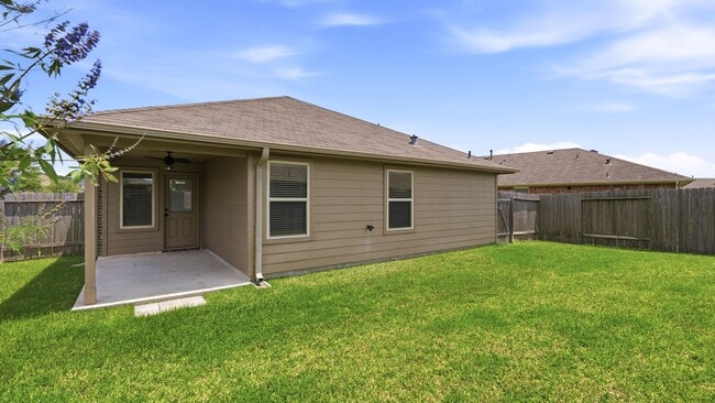 Building Photo - 23611 Eldarica Pine Ct