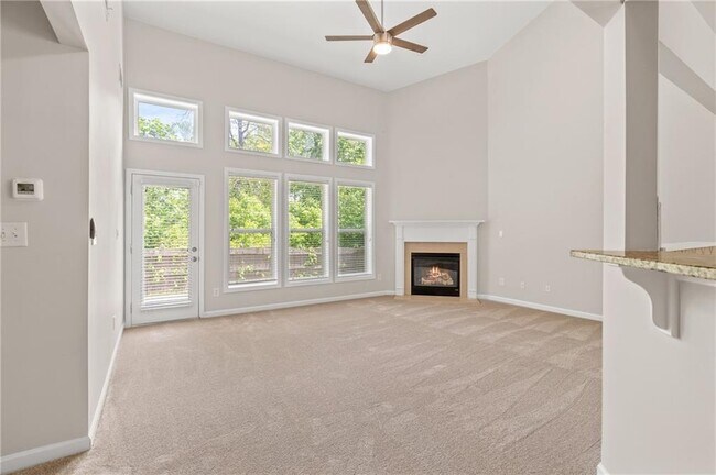 Building Photo - 1125 Harvest Brook Dr NE