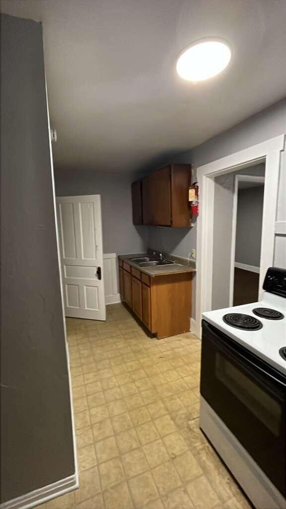 Building Photo - 436 Wood St