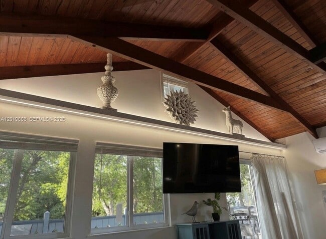 Building Photo - 130 Gumbo Limbo Dr