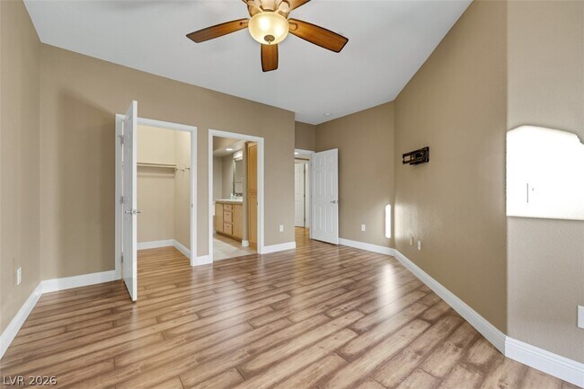 Building Photo - 3975 N Hualapai Way