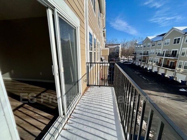 Building Photo - 6606 Reserve Dr