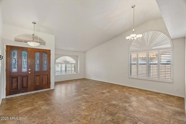 Building Photo - 5709 E Gelding Dr