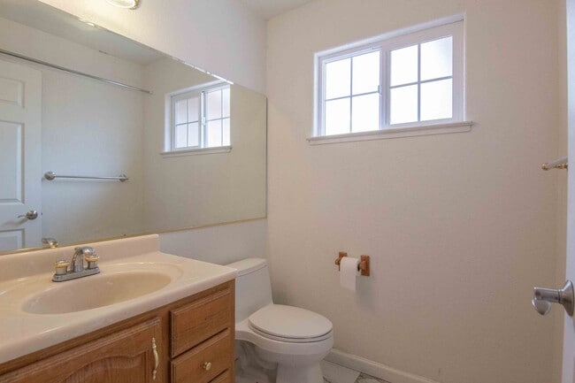Building Photo - Lake California Home for Rent | Gated Community, Lake Access, Pool & Tennis Courts