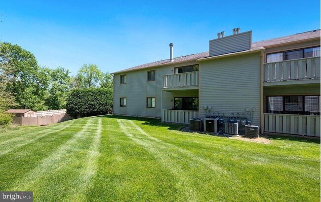 Building Photo - 103 Woodhollow Dr