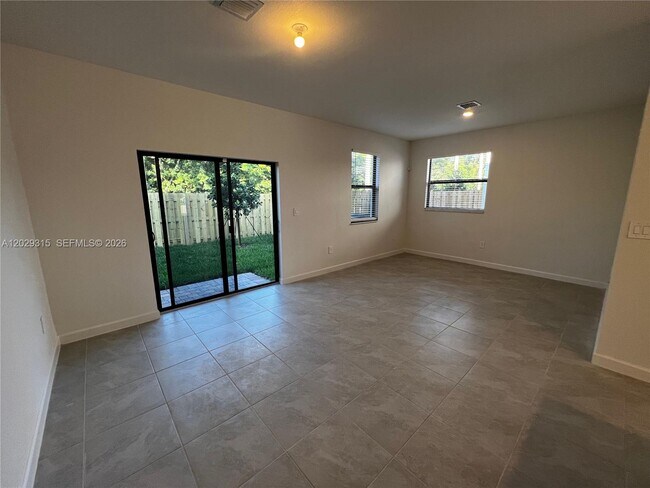 Building Photo - 24600 SW 119th Pl