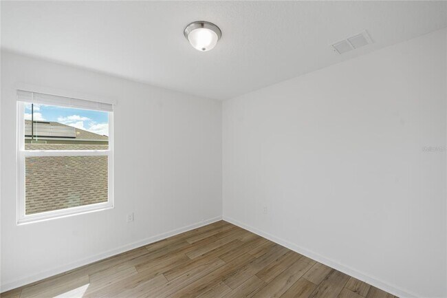 Building Photo - 2910 Black Birch Dr