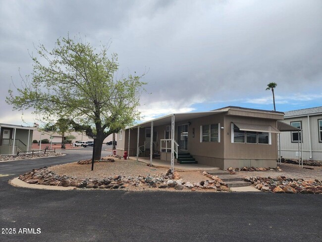Primary Photo - 1855 W Wickenburg Way