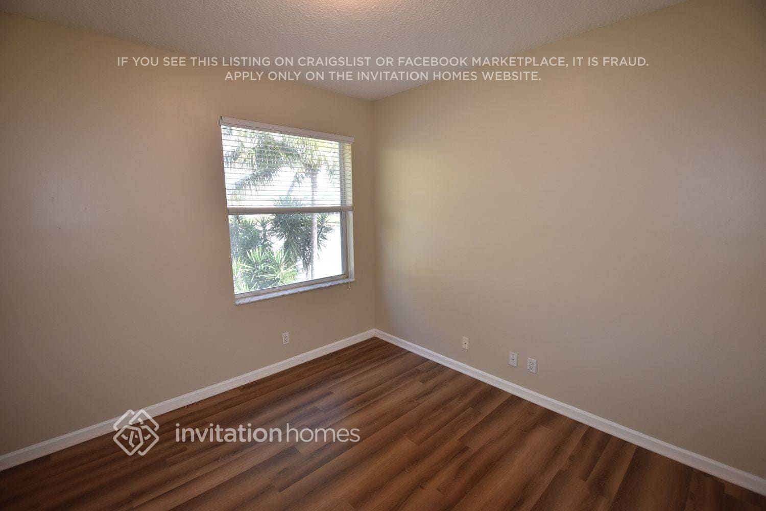 Building Photo - 6103 C Durham Dr