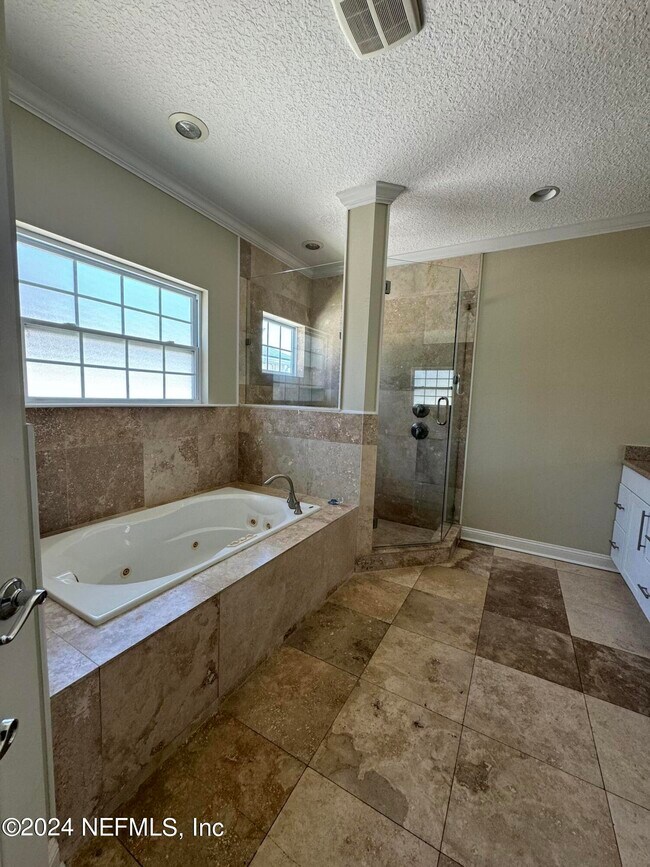 Building Photo - 1016 N 11th St