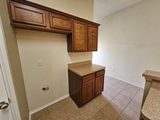 Building Photo - Available Now..   Absolutely Amazing property