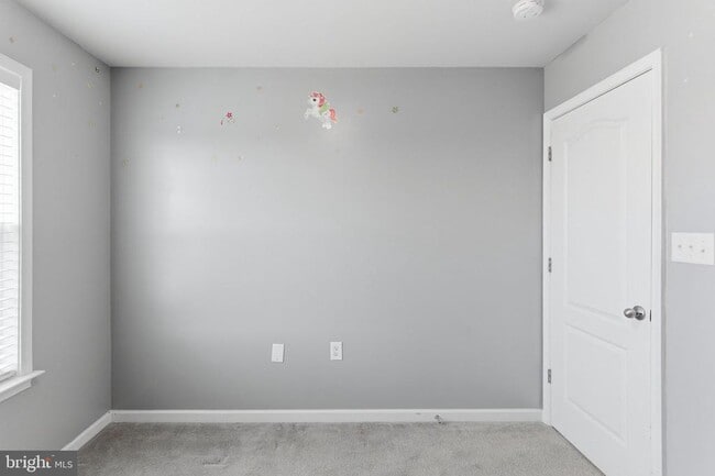 Building Photo - 37 Britania Ct