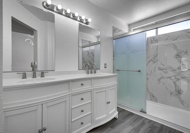 Building Photo - Charming & Bright 3?Bed • 2?Bath Family Ho...