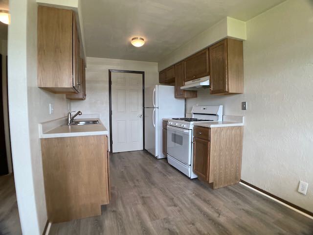 Building Photo - Duplex unit in Hanna City