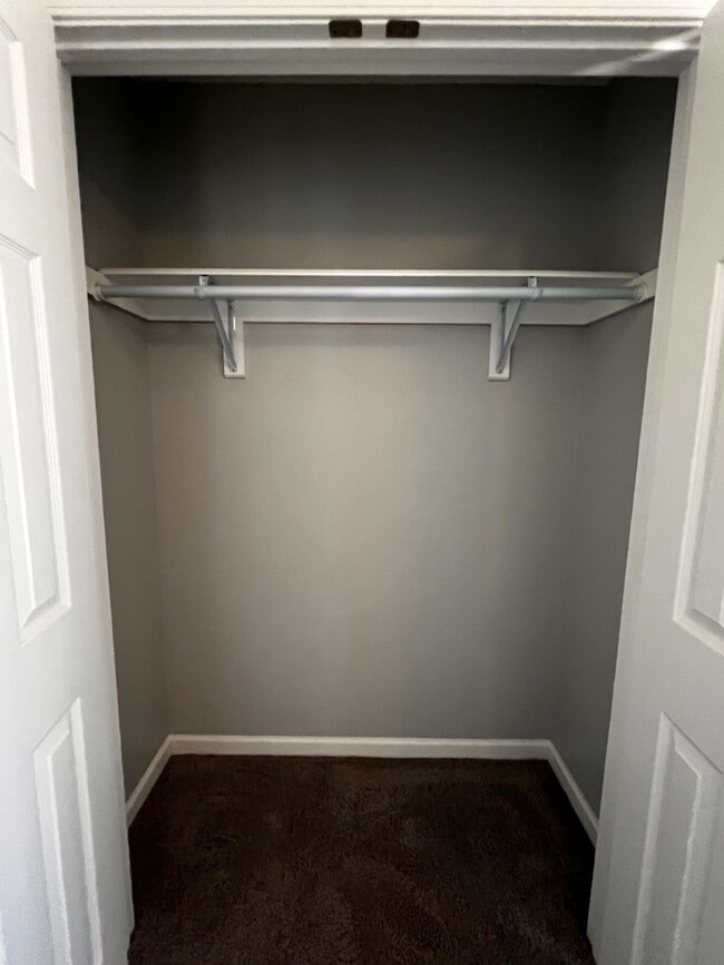 Building Photo - 92 Jackson Ave NE