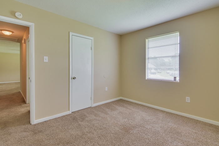 Building Photo - 2925 Audubon Pl