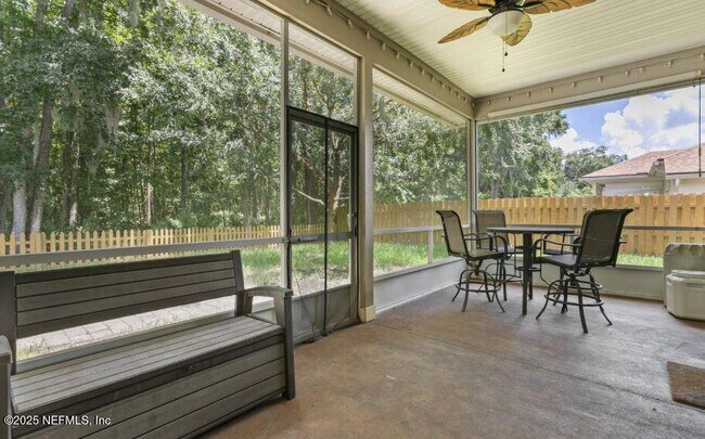 Building Photo - 503 Apple Creek Dr