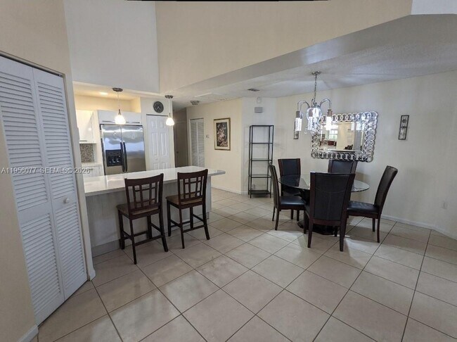 Building Photo - 13541 NW 5th Ct