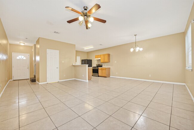 Building Photo - 15515 Waldron Cir