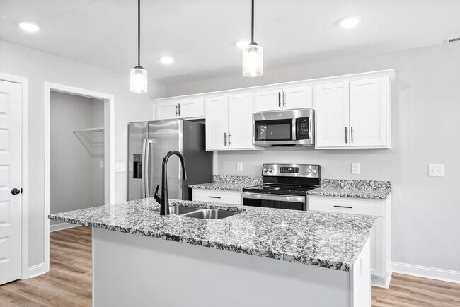 Building Photo - 3 Bedroom Home For Rent Near Liberty Church Road!