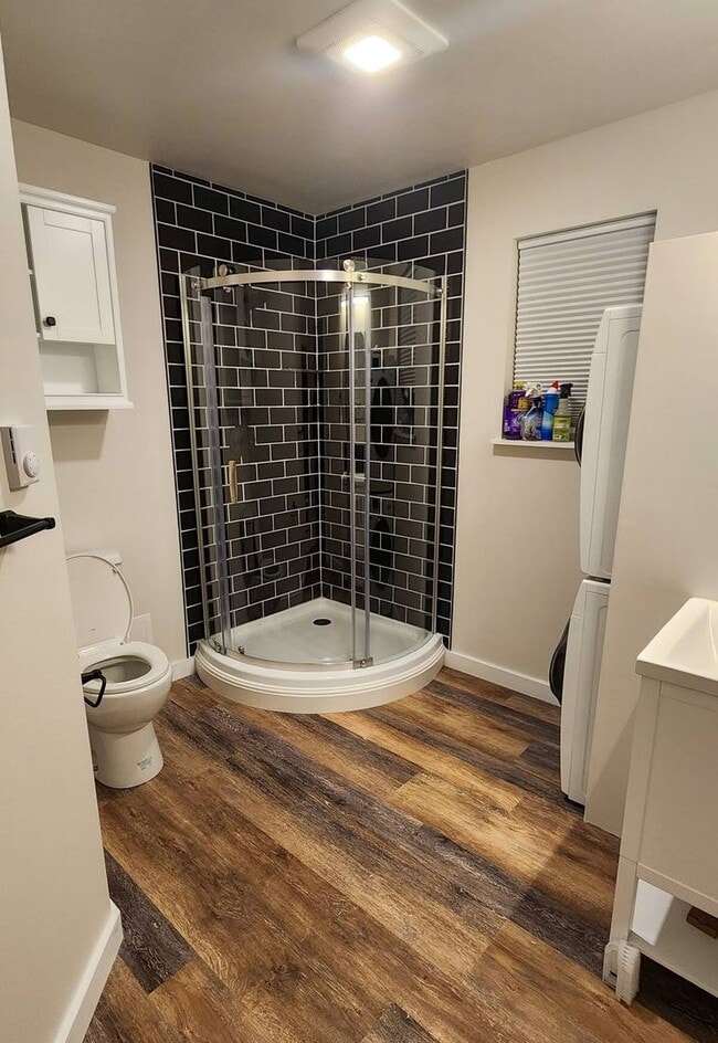 Building Photo - Fully Furnished Studio New in Silverdale Washington Short Term Month to Month