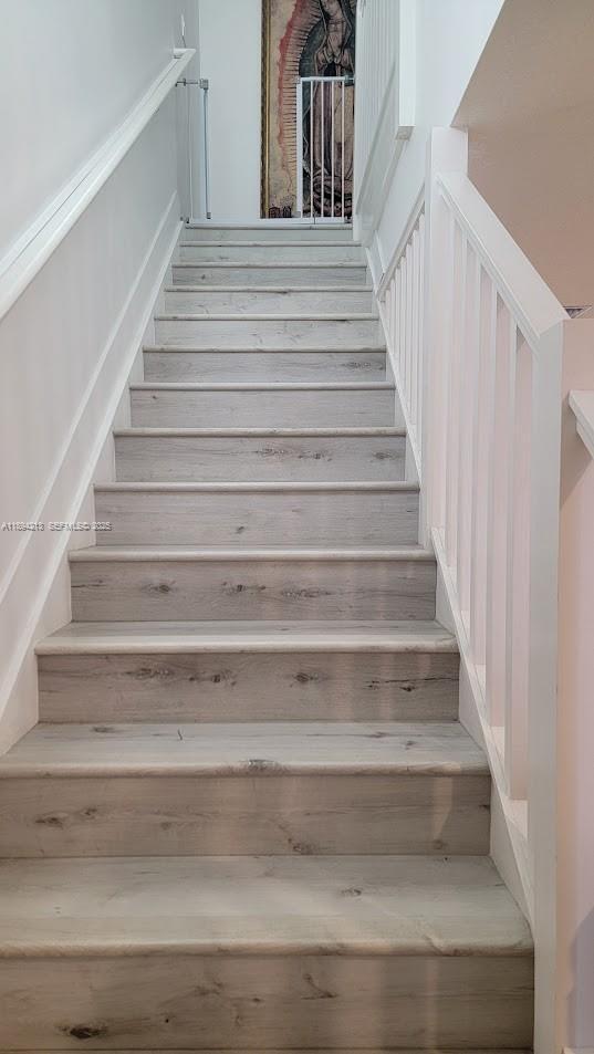 Building Photo - 10455 NW 82nd St