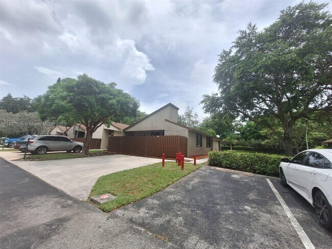 Building Photo - 22280 Timberly Dr