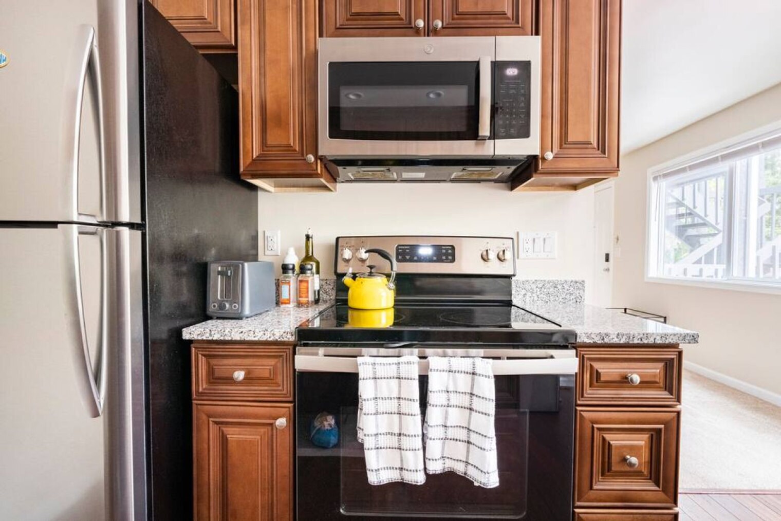 Building Photo - 18255 73rd Ave NE