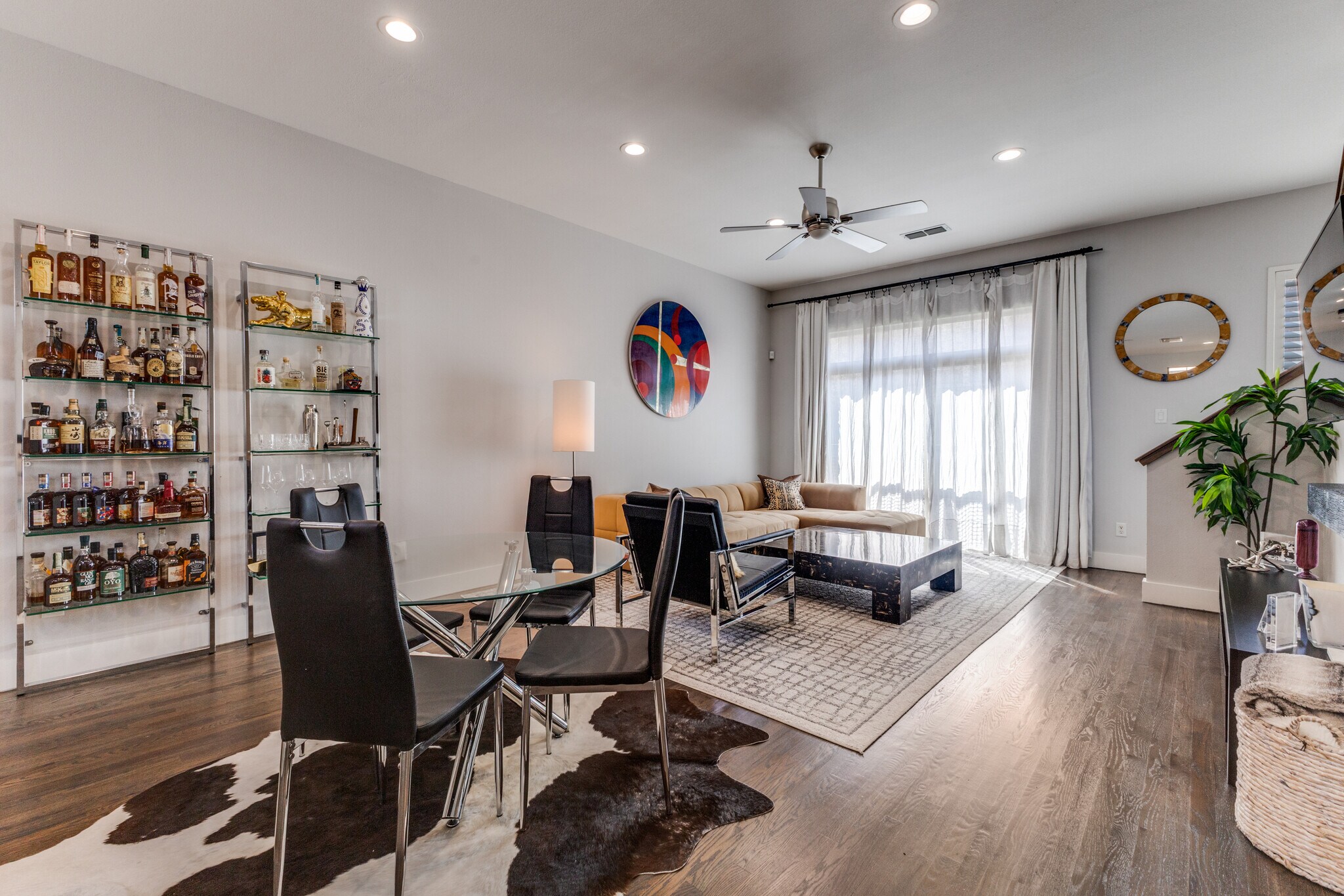 Building Photo - 2928 State St