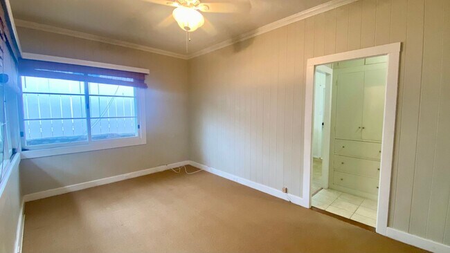 Building Photo - 736 Hawaii St