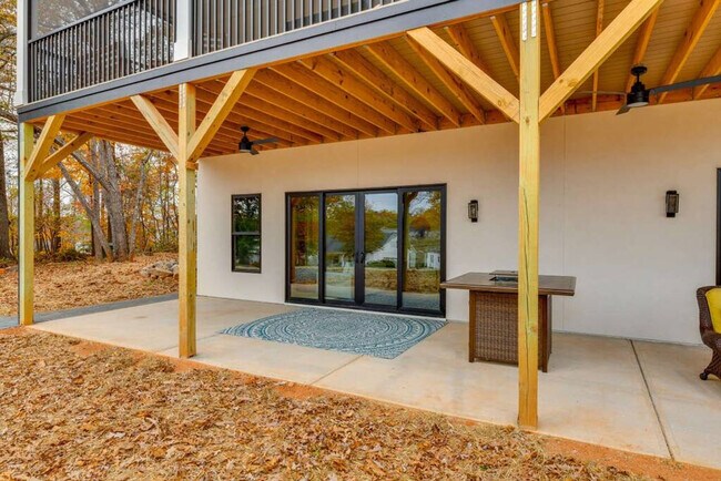 Building Photo - 309 Bridgewater Ln