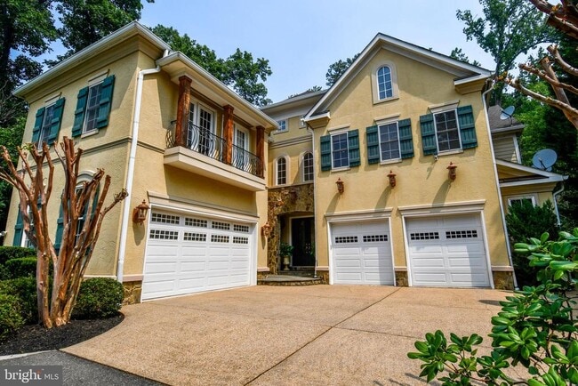 Building Photo - 7104 Old Dominion Dr
