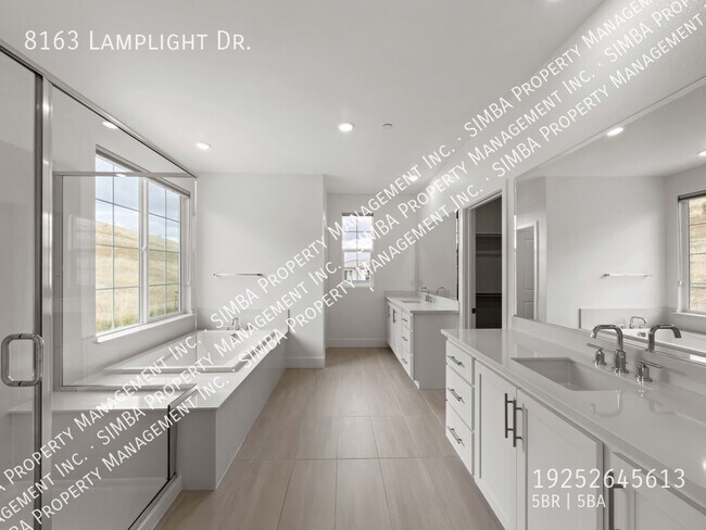 Building Photo - 8163 Lamplight Dr