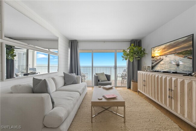 Building Photo - 3443 Gulf Shore Blvd N