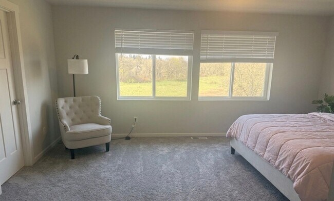 Building Photo - Gorgeous 2022 Build | 4 Bed + 2.5 Bath | Cornelius Single Family Home Located In Laurel Woods Nei...