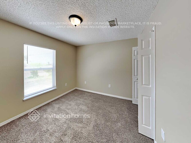 Building Photo - 1407 Kissimmee Ct