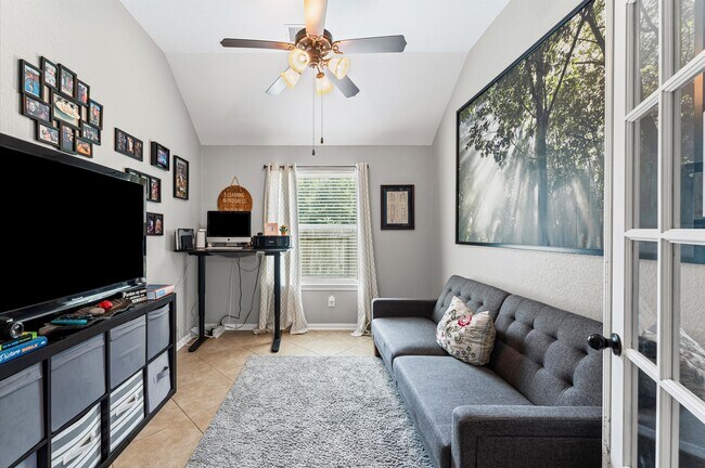 Building Photo - 115 Cobblestone Ct