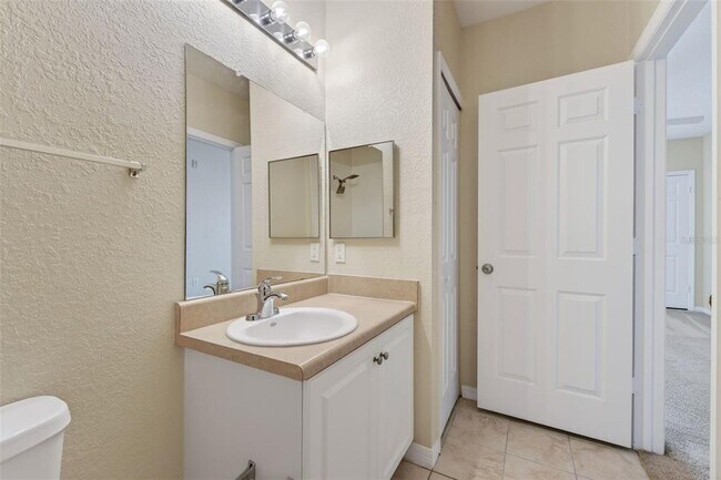 Building Photo - 5550 E Michigan St