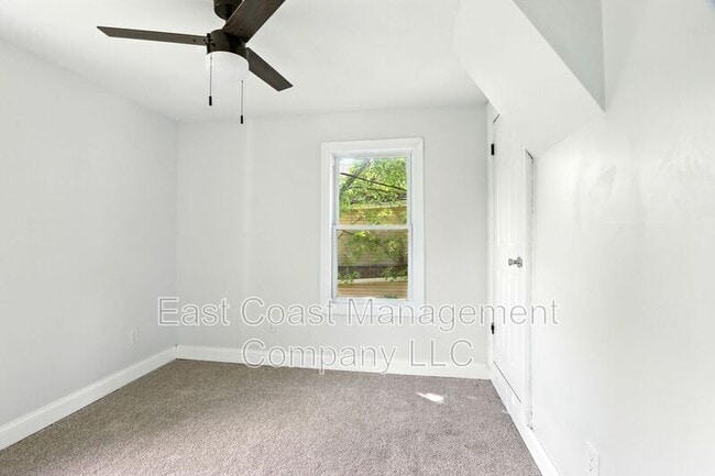 Building Photo - 3103 Rosekemp Ave
